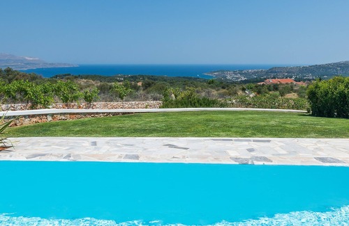 Apokoronas Villa | Resi Villa: Private Pool & Breathtaking Sea Views Await