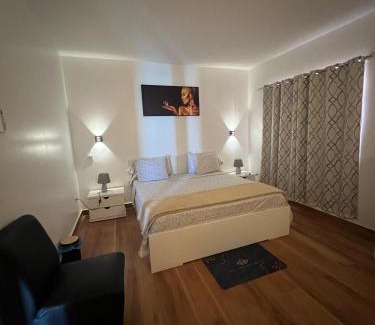 Sao Domingos House | Oceanfront Residência Águia: Guest Rated 9.7/10 Retreat