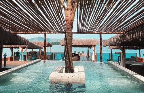 Angra dos Reis House | Relax at Residência Angra Deep Blue with Ocean Views