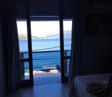 Angra dos Reis House | Relax at Residência Angra Deep Blue with Ocean Views