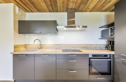 Montgellafrey Apartment | Spacious Residence L Ancolie: Perfect for 10 Guests