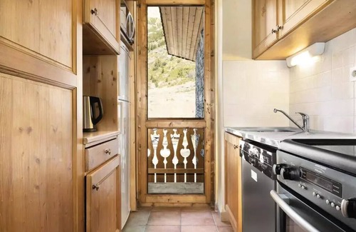 Lanslevillard Apartment | Top-Rated Residence Les Balcons de Val Cenis Village Retreat