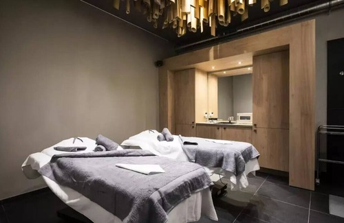 Lanslevillard Apartment | Top-Rated Residence Les Balcons de Val Cenis Village Retreat