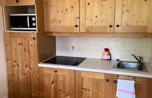 Val Cenis Apartment | Ideal Residence Les Alpages: 3 Rooms with Pool & Spa