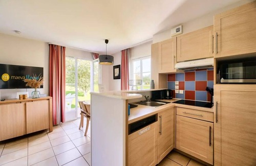 Port-en-Bessin-Huppain Villa | Residence Le Green Beach - maeva Home - 4 room house for 6 people - Prestige