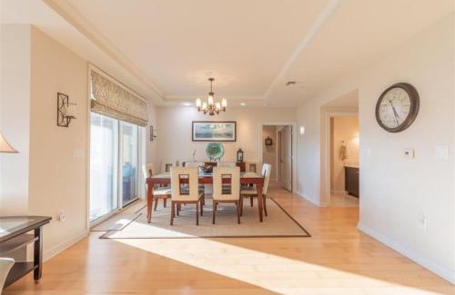 Diamond Beach Apartment | Family-Friendly Residence 412 At The Grand with Pool Access