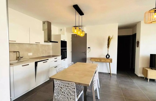 Marine de Saint Ambroggio Apartment | Residence A Marina - 3 Rooms for 6 People