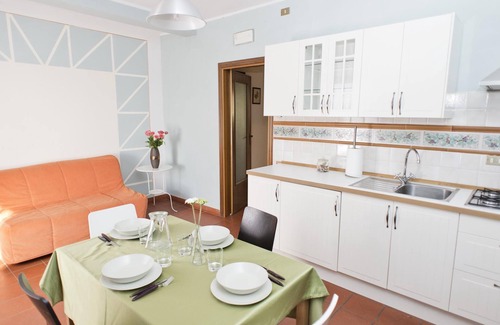 Castagno Apartment | Pet-Friendly Retreat with Spa & Breakfast in Pistoia