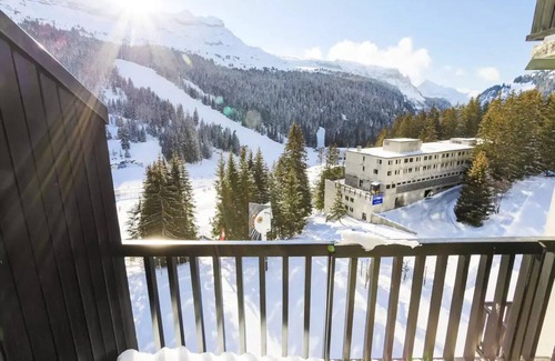 Flaine Apartment | Guest Rated 10/10: Residence Aldébaran - Family-Friendly Retreat