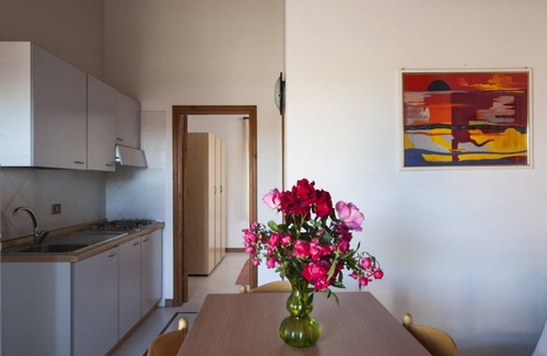 San Teodoro City Centre Apartment | Oceanfront Residence Approdo Verde with Pet-Friendly Amenities