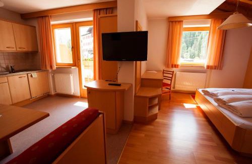 Solda Apartment | Pet and Child Friendly Residence Aster - Rated 9/10 by Guests