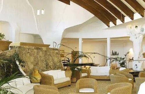 Baia Caddinas Hotel | Experience Relaxation at Residence Baia Caddinas Hotel