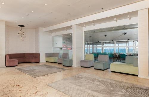 Netanya Hotel | Oceanfront Residence Beach Hotel: Family-Friendly Retreat