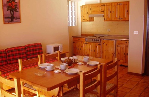 Campi Apartment | Scenic Residence Bellevue 7 with Pool & Lake Views in Tremosine