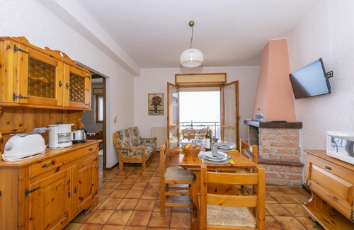 Campi Apartment | Family-Friendly Residence Bellevue 8 with Lake Views