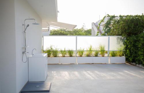 Posto Vecchio House | Experience Oceanfront Bliss at Residence BLANCO II