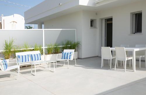 Posto Vecchio House | Unforgettable Stay at Residence BLANCO III by the Beach