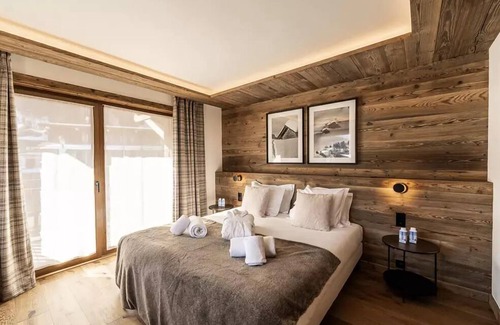 Le Praz Ski Chalet | Spacious Residence Bois Des Barmes: Ideal Chalets for Groups