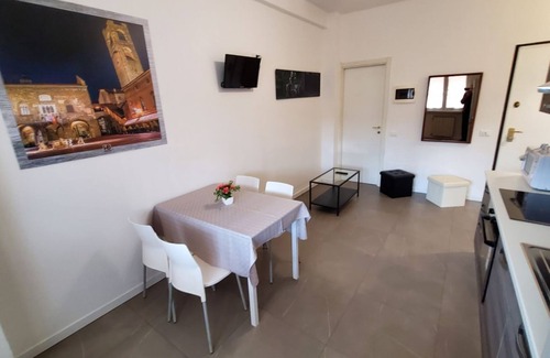 Stazione Apartment | Modern Two-Room Apartment at Residence Bonomelli