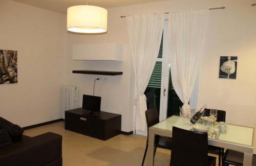 Sarnico Apartment | Unique Stay at Residence Buelli e Dintorni: Pet-Friendly Escape