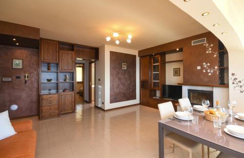 Oldesio Apartment | Pet-Friendly Residence Calap with Ocean Views for Families
