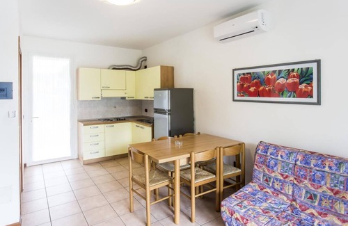 Bibione Lido del Sole Apartment | Ideal Residence Calycanthus Apartment with Ocean View