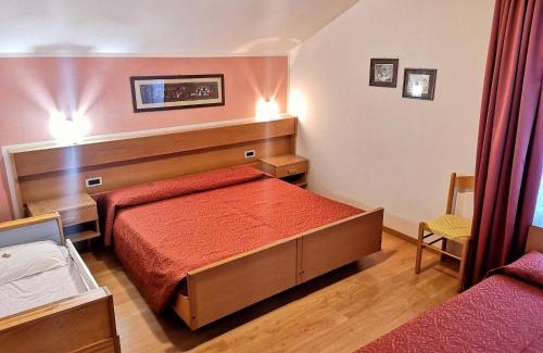 Bertoldi Apartment | Exceptional Stay at Residence Capriolo with Pool & Pet Friendly
