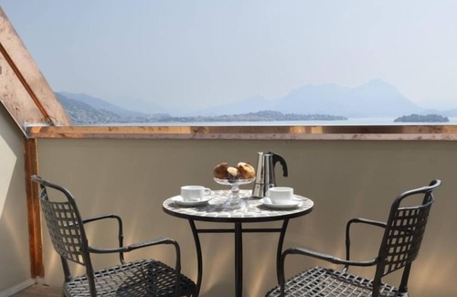 Baveno Apartment | Residence Carl and Do three-room apartment Trilo Deluxe Lake View for 5 people