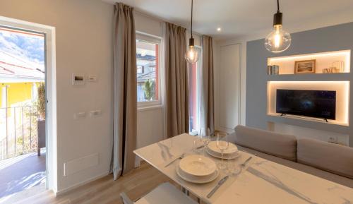 Omegna House | Family-Friendly Stay at Residence Casa Coppa Appartamento Iris