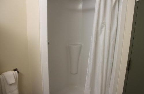 Windsor Apartment | Convenient Residence & Conference Centre in Windsor Awaits