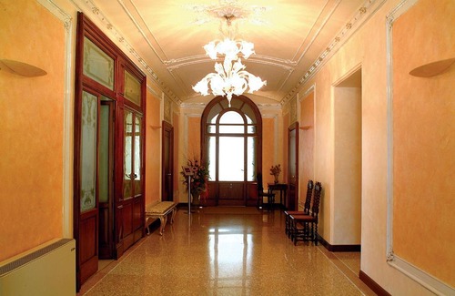 Parma Apartment | Elegant Residence Corte della Vittoria - Family-Friendly Retreat