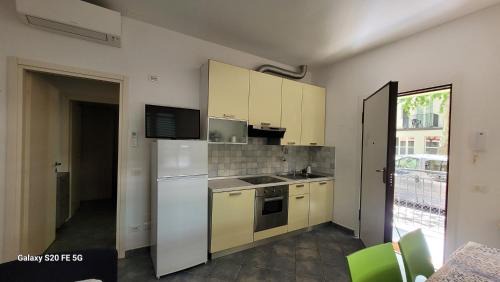 Marebello Apartment | Experience Oceanfront Comfort at Residence Désirée