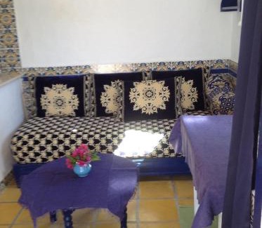 Playa Sidi Mehrez House | Pet-Friendly Residence Dar Yasmina with Oceanfront Views