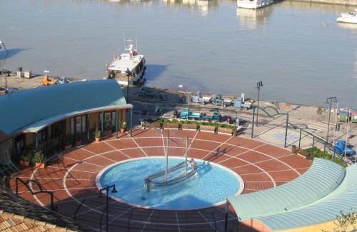 Cattolica Apartment | Discover Residence Darsena: Beachfront Family Retreat