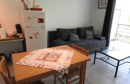 Rivieres Apartment | Serene Residence near Golf Course, Close to Albi Attractions