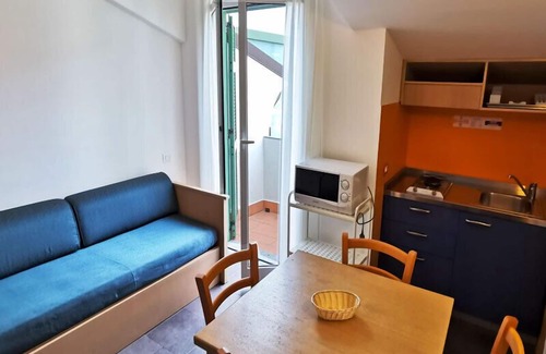 Pietra Ligure Apartment | Comfortable Two-Room Apartment with Oceanfront Views