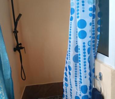 Surinam Bed & Breakfast | Residence des cascades