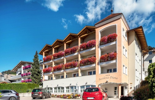 Terento Apartment | Residence Diana Apartment 301: Mountain View & Balcony