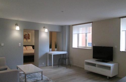 Belfort Apartment | Guest Rated 9.6: Stay at Residence du Parc Today!