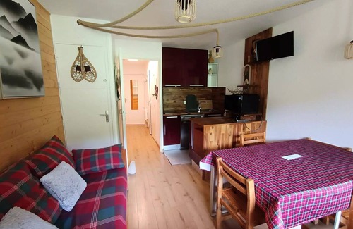 Montgenevre Apartment | Family-Friendly Residence Ferme D'augustin with Spa & Kitchen