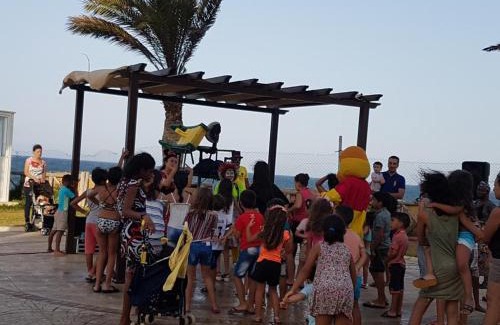 Chott Mariem Apartment | Relax at Residence Folla: Beachfront & Family-Friendly Stay