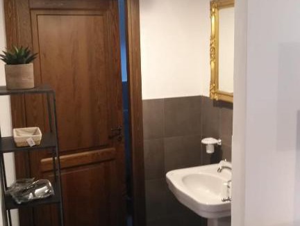 Foligno Apartment | Discover Residence Garibaldi: Central Foligno Retreat