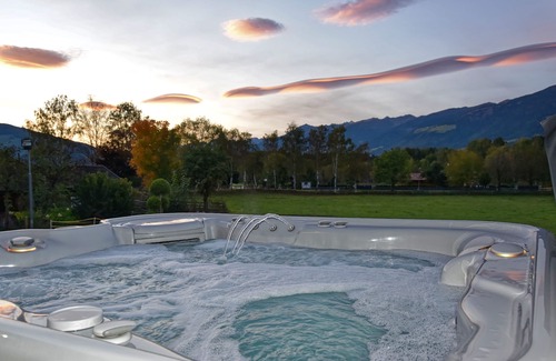 Riscone Apartment | Inviting Residence Garni Untermoahof with Spa & Pool Access