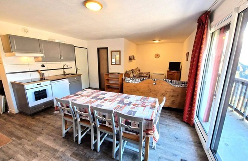 Valfrejus Apartment | Ideal Residence Grand Argentier: Family-Friendly Retreat