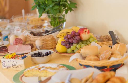 Temu Hotel | Relax at Residence Hotel Raggio Di Luce with Ocean Views