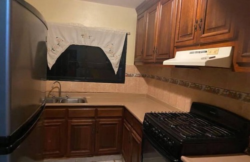 Salcedo House | Family-Friendly Residence in El Nuevo Conuco Awaits You