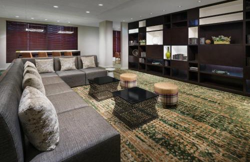 Waller Creek District Hotel | Discover Residence Inn Austin Downtown with Great Amenities