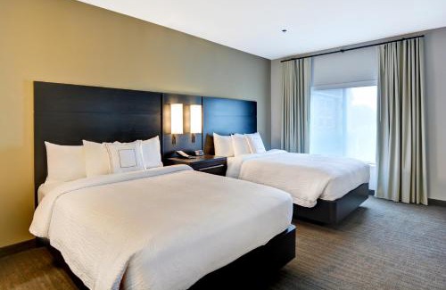 Middleburg Heights Hotel | Pet-Friendly Residence Inn by Marriott near Cleveland Airport