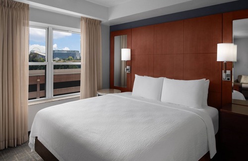 East Rutherford Hotel | Top-Rated Residence Inn by Marriott East Rutherford Meadowlands