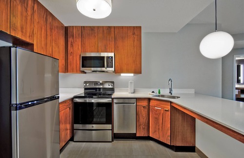 Florida Central Atlantic Coast Hotel | Exceptional Residence Inn by Marriott Orlando with Pool & Breakfast